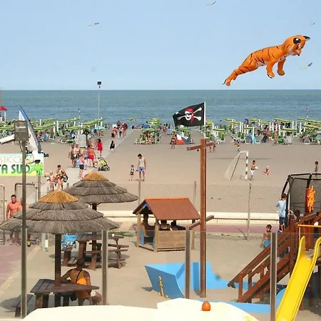 Mobile In Rosolina-mare Directly On The Sea Rosolina Mare